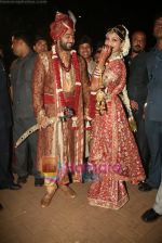 Shilpa Shetty and Raj Kundra Poses after their wedding on 22nd Nov 2009 (16).JPG